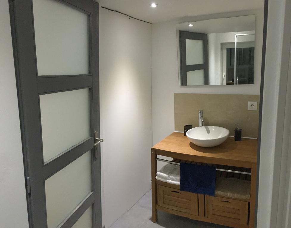 Little Plaza Appart'Hotel Лил Екстериор снимка