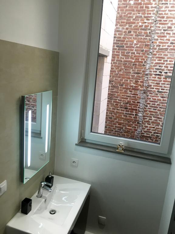 Little Plaza Appart'Hotel Лил Екстериор снимка