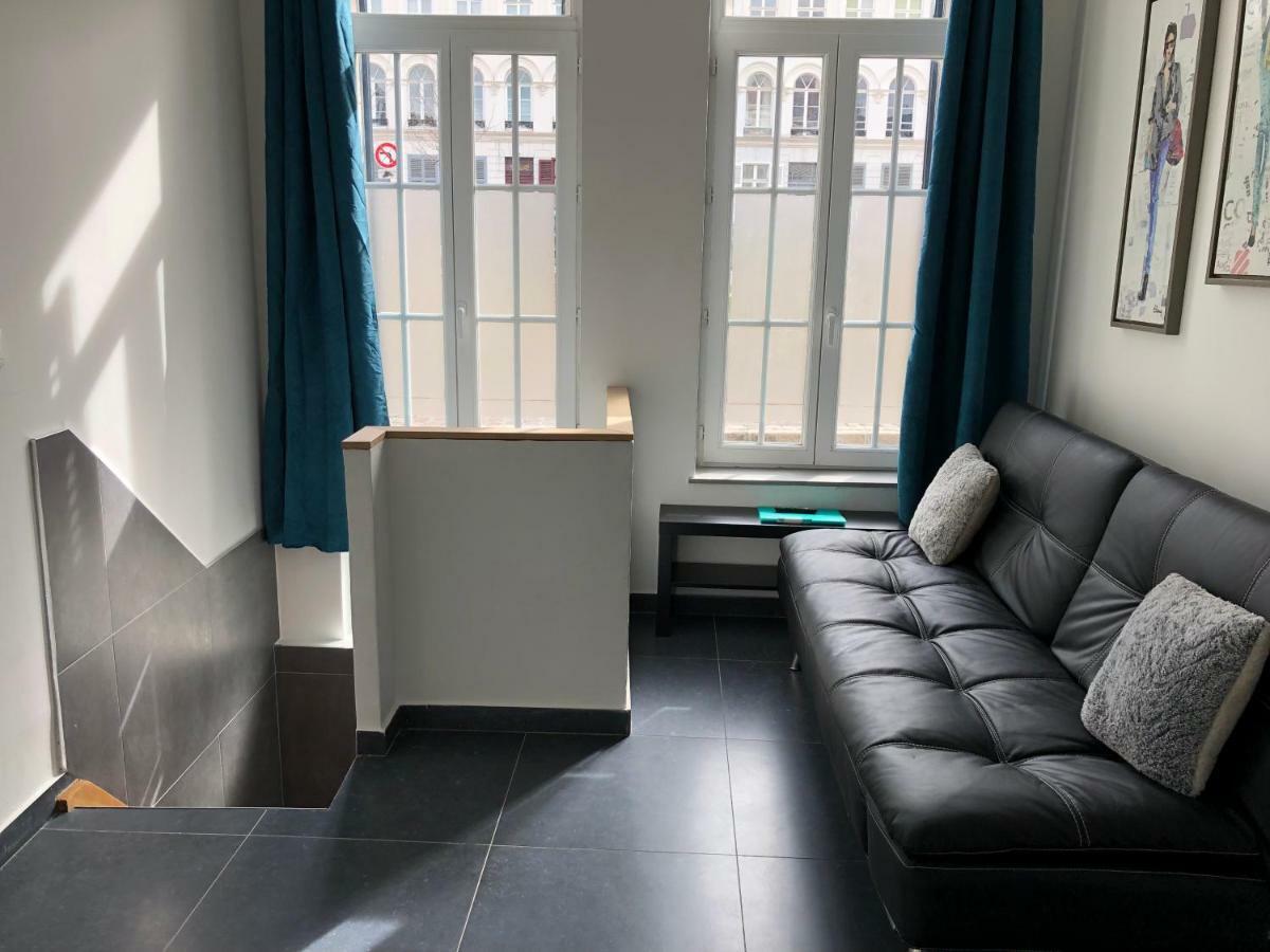 Little Plaza Appart'Hotel Лил Екстериор снимка