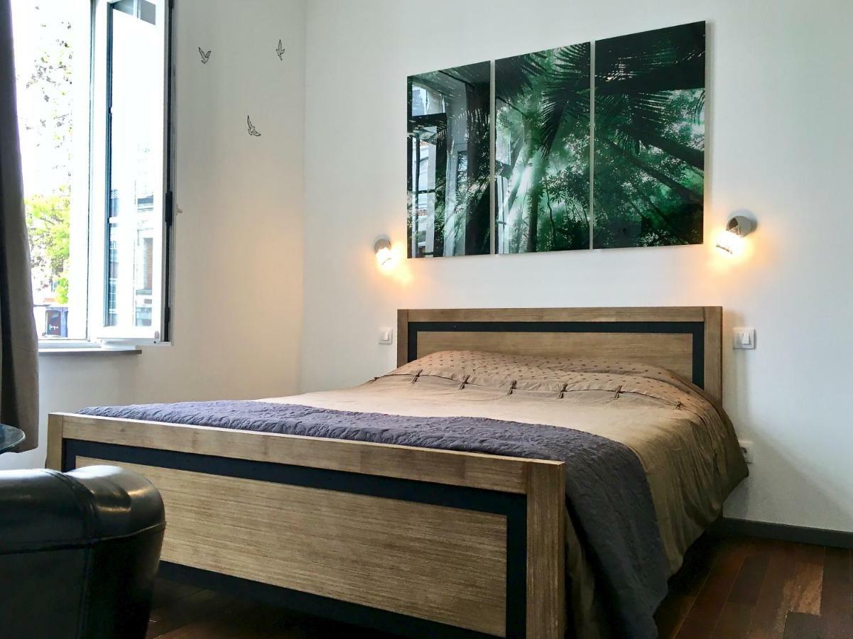 Little Plaza Appart'Hotel Лил Екстериор снимка
