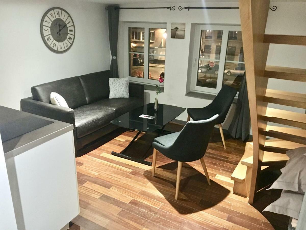 Little Plaza Appart'Hotel Лил Екстериор снимка